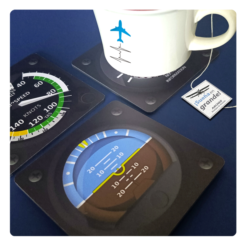 Portavasos personalizados con motivos de aviación. Portavasos de instrumentos de vuelo de avión y helicóptero. Regalos con temática de aviación